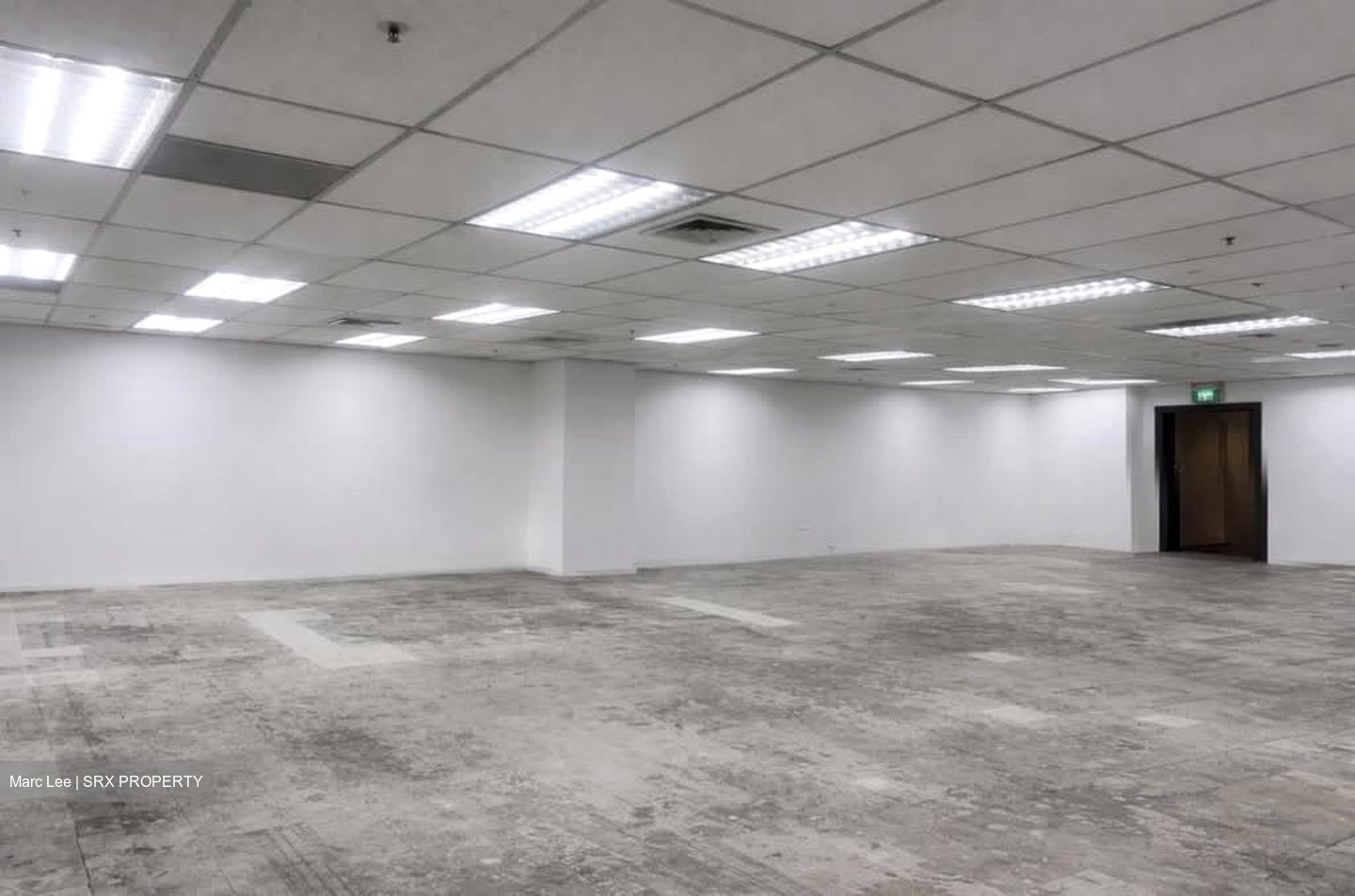 International Plaza (D2), Office #545143131